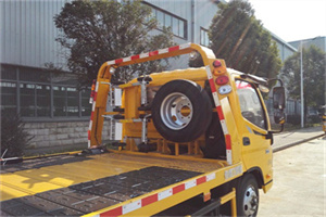 新港路附近汽车搭电救援电话