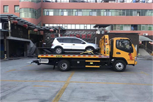 新港路附近汽车拖车电话