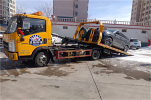 新港路救援拖车费用怎么算